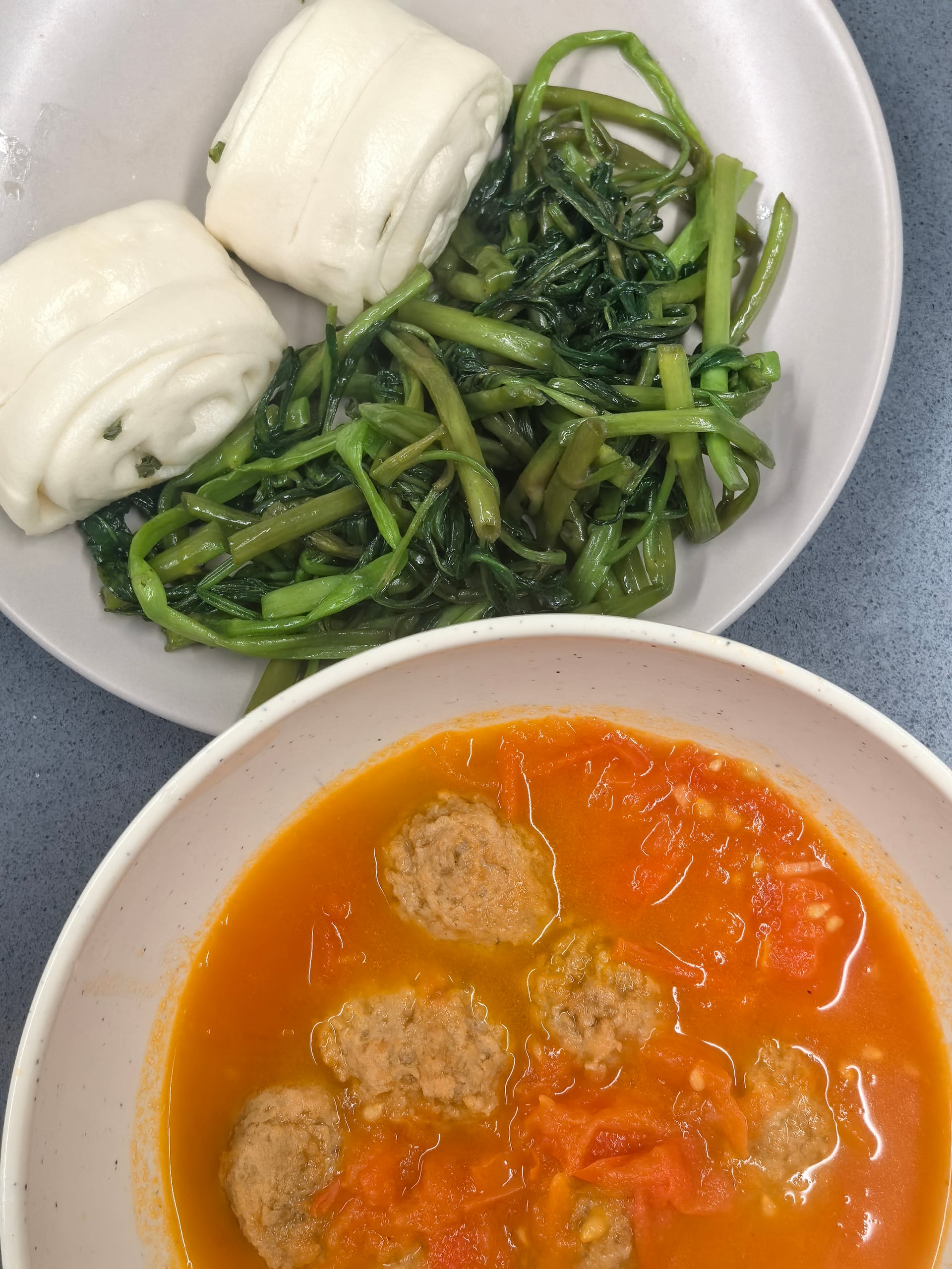 Home cooking — Tomato meatball soup and stir-fried greens